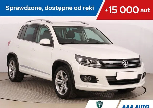 samochody osobowe Volkswagen Tiguan cena 70000 przebieg: 147217, rok produkcji 2015 z Choszczno